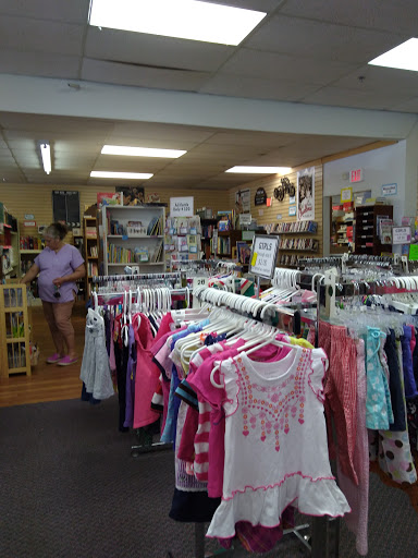 Thrift Store «Coat of Many Colors», reviews and photos, 625 Harwood Rd, Bedford, TX 76021, USA