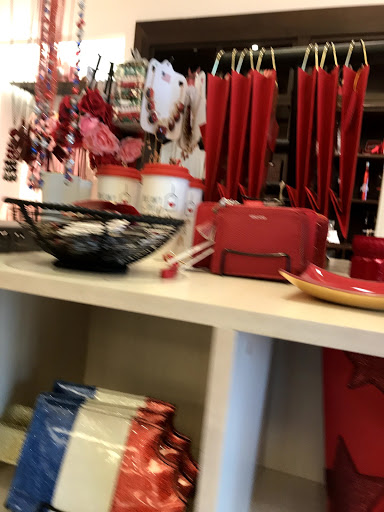 Fashion Accessories Store «Charming Charlie», reviews and photos, 5175 Deerfield Blvd, Mason, OH 45040, USA