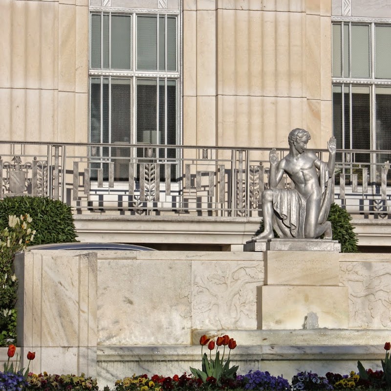 Folger Shakespeare Library