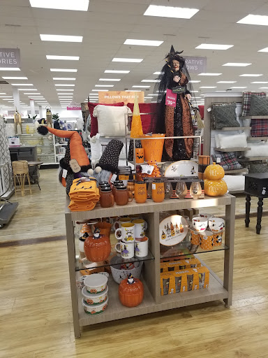 Department Store «HomeGoods», reviews and photos, 694 Merrill Rd #9, Pittsfield, MA 01201, USA