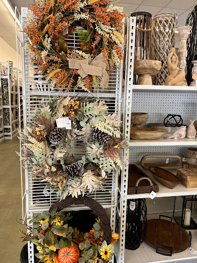 Home Goods Store «Tuesday Morning», reviews and photos, 2516 Cantrell Rd i, Little Rock, AR 72202, USA