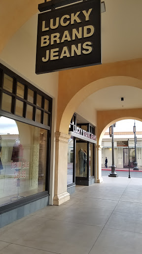 Shopping Mall «Town Square Las Vegas», reviews and photos, 6605 S Las Vegas Blvd, Las Vegas, NV 89119, USA