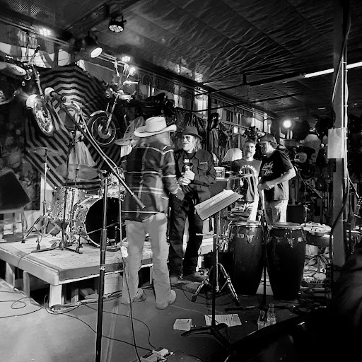 Bar «Greenhouse Moto Cafe», reviews and photos, 4021 Haywood Rd, Mills River, NC 28759, USA