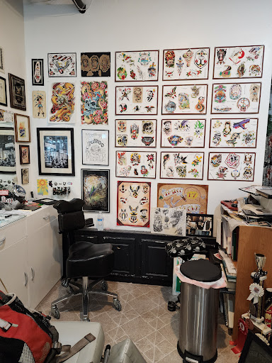 Explore sext tattoo ideas, creative tattoo ideas in Coeur D Alene, available at Northwest Tattoo Museum & Tattooing