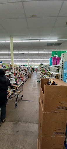 Dollar Store «Dollar Tree», reviews and photos, 3005 Wiley Blvd SW #120, Cedar Rapids, IA 52404, USA