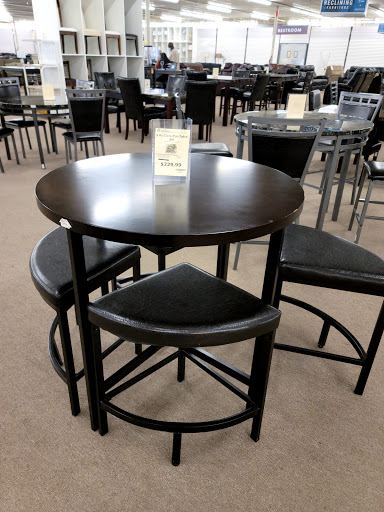 Furniture Store «BT Furnishings», reviews and photos, 4350 Gannon Ln, Dallas, TX 75237, USA