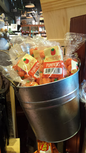 American Restaurant «Cracker Barrel Old Country Store», reviews and photos, 7995 Senoia Rd, Fairburn, GA 30213, USA