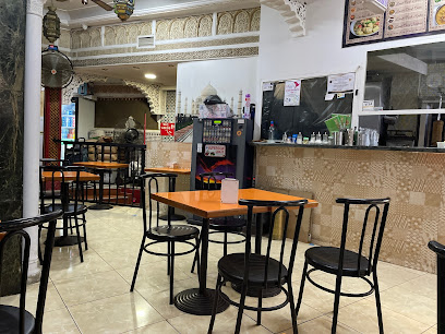 Pakistani Restaurante - C. de Lavapiés, 53, 28012 Madrid, Spain