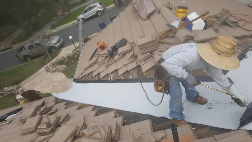 Roofing Contractor «J & J Roofing», reviews and photos, 2929 Knox Ave, Los Angeles, CA 90039, USA
