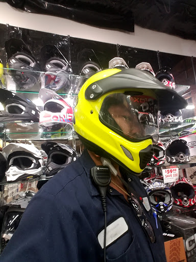 Motorcycle Parts Store «Cycle Gear», reviews and photos, 1500 Harrison St, San Francisco, CA 94103, USA