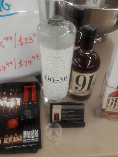 Liquor Store «Viscount Wines & Liquors», reviews and photos, 1173 U.S. 9, Wappingers Falls, NY 12590, USA