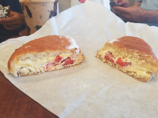 Donut Shop «Donut Palace», reviews and photos, 3164 NW 185th Ave, Portland, OR 97229, USA