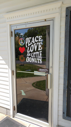 Donut Shop «Peace, Love & Little Donuts of Hudson», reviews and photos, 51 S Main St #4, Hudson, OH 44236, USA