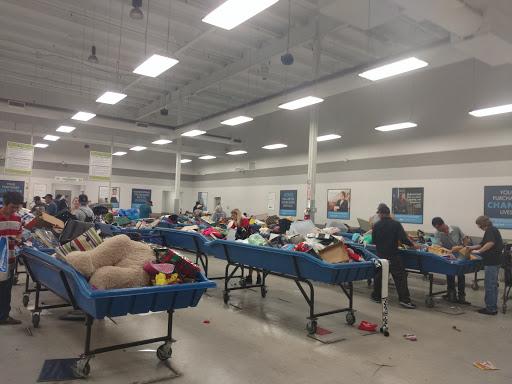 Thrift Store «Goodwill Outlet World», reviews and photos, 3155 S Platte River Dr, Englewood, CO 80110, USA