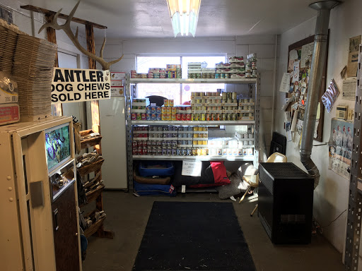 Animal Feed Store «Wardle Feed and Pet Supply», reviews and photos, 7610 3 Acre Ln, Wheat Ridge, CO 80033, USA