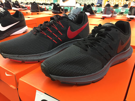 Shoe Store «Shoe City», reviews and photos, 4450 Firestone Blvd, South Gate, CA 90280, USA