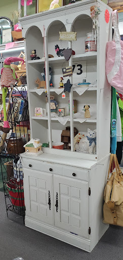 Thrift Store «Auburn Valley Humane Society Thrift Store», reviews and photos, 1123 E Main St, Auburn, WA 98002, USA