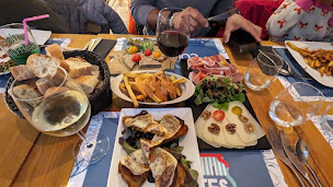 Photo n°103 de Les 100 Culottes Brasserie Bar Tapas à Lourdes ()