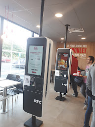 Photo n°40 de KFC Villeneuve-sur-Lot à Villeneuve-sur-Lot ()