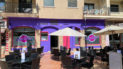 Boochies Sports Bar & Restaurant - Av. Río Nalón, 50, 30710 Los Alcázares, Murcia, Spain