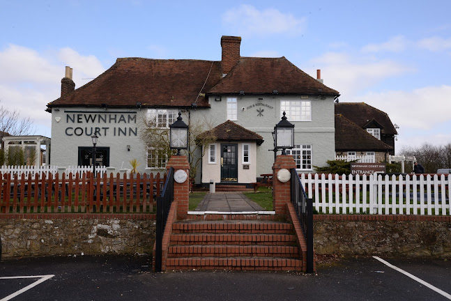 Newnham Court Inn - Pub & Grill - Maidstone