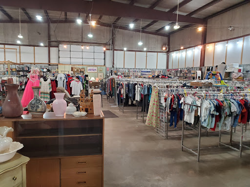 The Remnant Vintage Thrift Store, 350 N 500 W, Moab, UT 84532, USA, 
