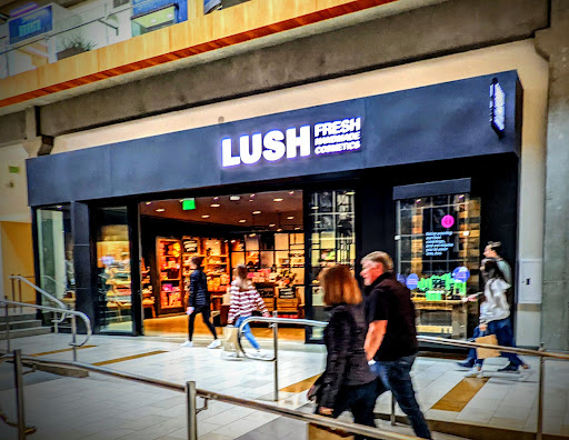 Cosmetics Store «LUSH», reviews and photos, 575 Bellevue Way NE #128, Bellevue, WA 98004, USA
