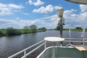 Fahrgastschifffahrt "Flotte Weser" image