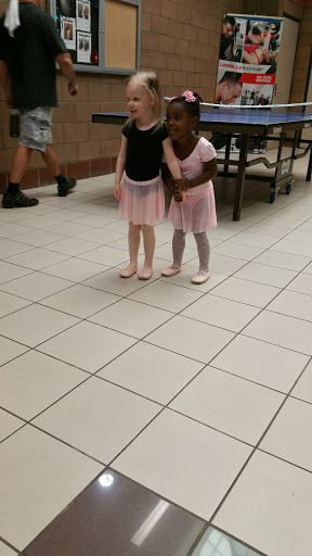 Sporting Goods Store «Big 5 Sporting Goods», reviews and photos, 7351 W Lake Mead Blvd, Las Vegas, NV 89128, USA