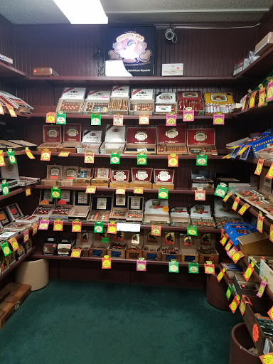Tobacco Shop «Robinhood Tobacco», reviews and photos, 3443 Robinhood Rd # L, Winston-Salem, NC 27106, USA