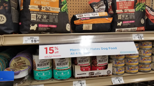 Pet Supply Store «Petco Animal Supplies», reviews and photos, 5236 TX-360, Grand Prairie, TX 75052, USA