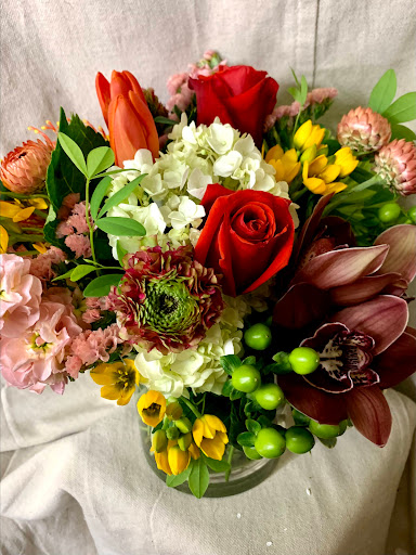 Florist «Flower Lab», reviews and photos, 2600 California Ave SW, Seattle, WA 98116, USA