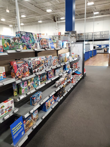 Electronics Store «Best Buy», reviews and photos, 2358 Harlem Ave, North Riverside, IL 60546, USA