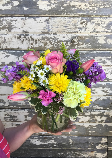 Florist «The Flower Girl», reviews and photos, 108 S 5th St, Middletown, IN 47356, USA