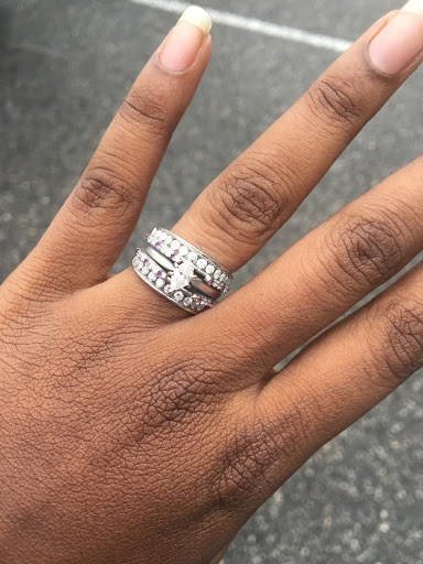 Jewelry Store «Kay Jewelers», reviews and photos, 3216 N John Young Pkwy, Kissimmee, FL 34741, USA