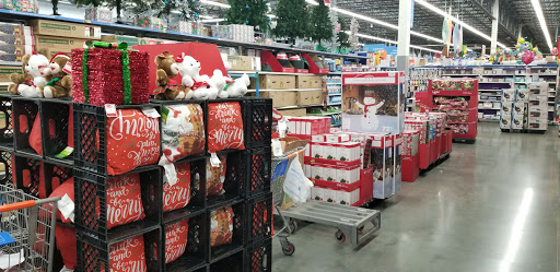 Supermarket «Walmart Supercenter», reviews and photos, 612 E Main St, Hohenwald, TN 38462, USA