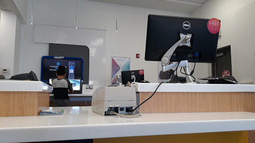 Cable Company «Cox Solutions Store», reviews and photos, 750 N Rancho Dr, Las Vegas, NV 89106, USA