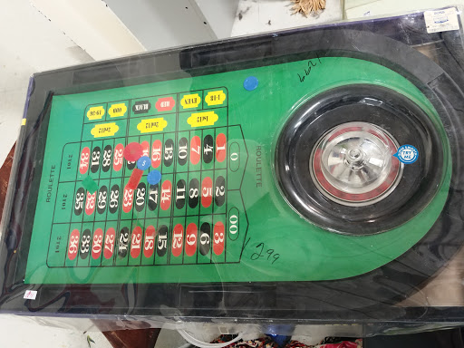 Thrift Store «Super Thrift Store», reviews and photos, 815 N Oxnard Blvd, Oxnard, CA 93030, USA