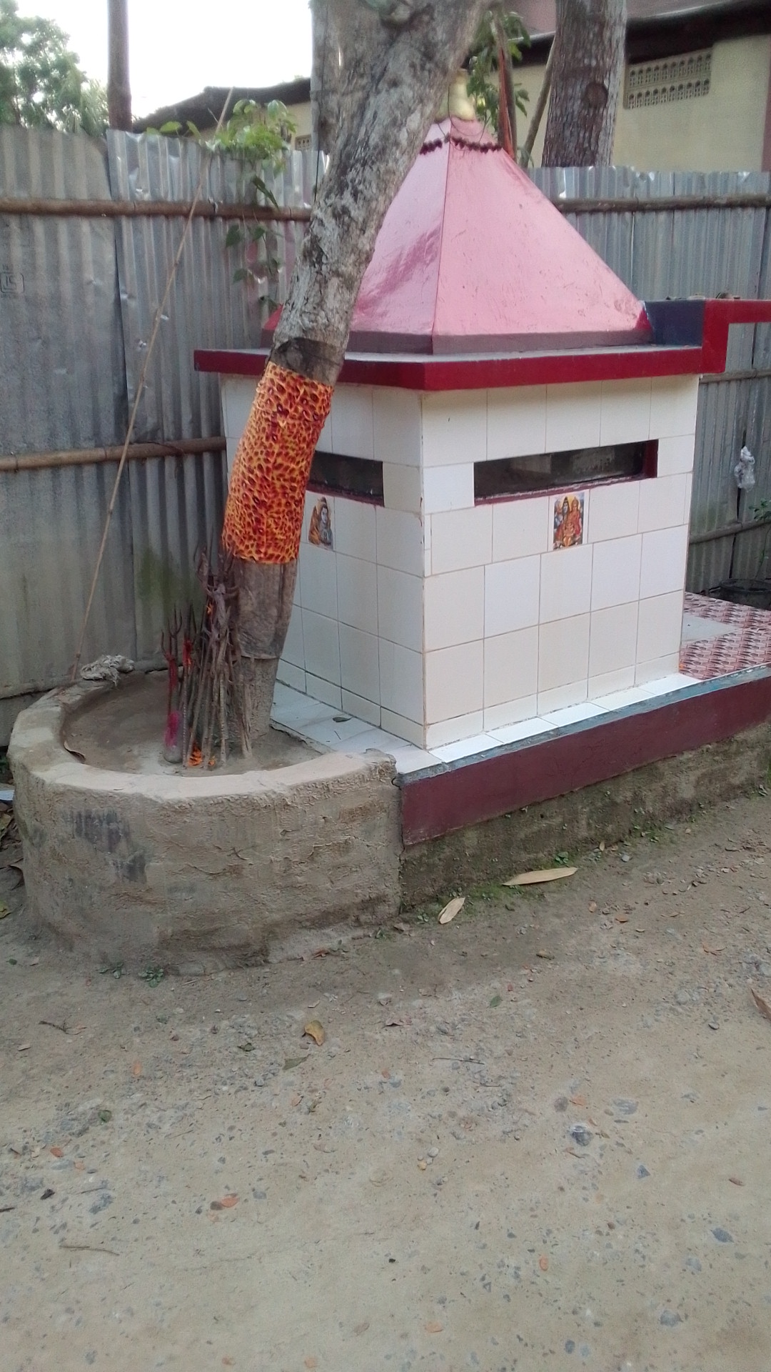শিৱ মন্দিৰ