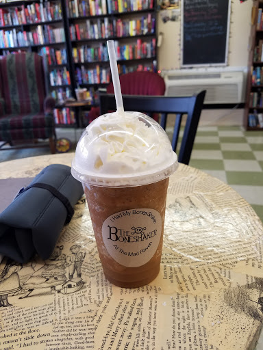 Book Store «The Mad Raven Coffee & Books», reviews and photos, 255 W Bockman Way, Sparta, TN 38583, USA