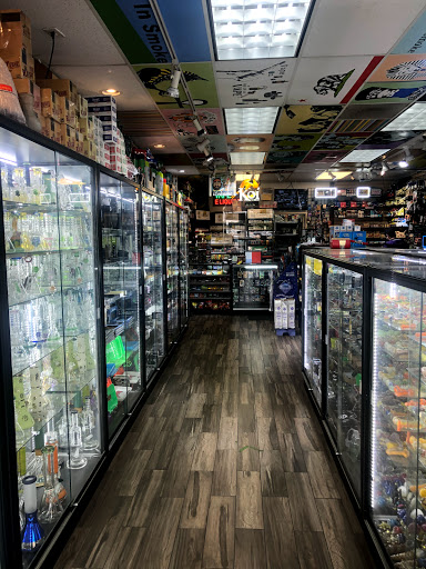 Tobacco Shop «UP IN SMOKE SHOP», reviews and photos, 190 E Carson St, Carson, CA 90745, USA