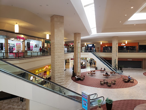 Puente Hills Mall