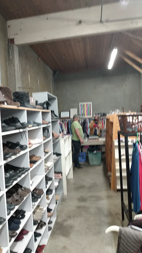 Thrift Store «Albany Helping Hands Thrift Store», reviews and photos, 705 SE 1st Ave, Albany, OR 97321, USA