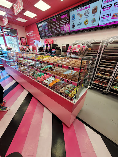 Donut Shop «Ace Donuts», reviews and photos, 9435 W Tropicana Ave, Las Vegas, NV 89147, USA