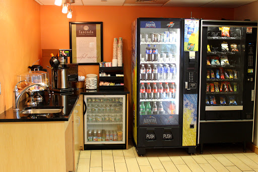 Mercedes Benz Dealer «Mercedes-Benz of Natick», reviews and photos, 253 N Main St, Natick, MA 01760, USA