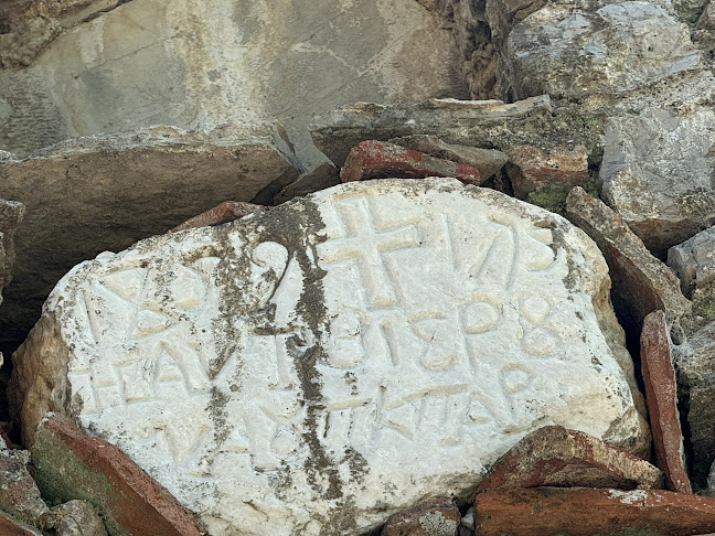 Αγίου Κωσταντίνου και Ελένης - Εκκλησία