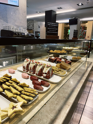 Calé - Portuguese Traditional Confectionery no Peniche, Leiria