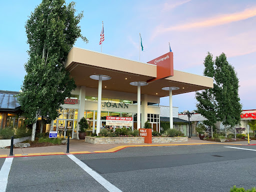 Shopping Mall «Crossroads Bellevue», reviews and photos, 15600 NE 8th St, Bellevue, WA 98008, USA