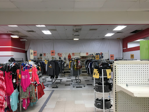 Discount Store «Kmart», reviews and photos, 2001 S Military Hwy, Chesapeake, VA 23320, USA
