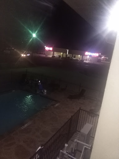 Barbecue Restaurant «Silver Saloon», reviews and photos, 1708 TX-34, Terrell, TX 75160, USA